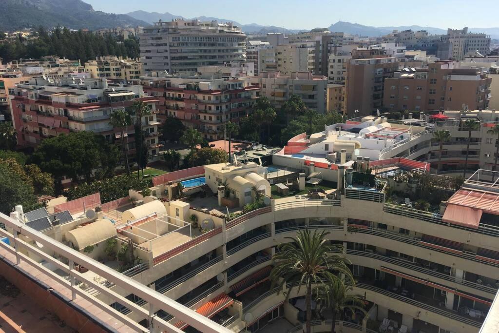 Penthouse With Private Pool, Hot Tub Jacuzzi With Sea Views And Chill-Out Zone, Close To The Sea Marbella Exteriér fotografie