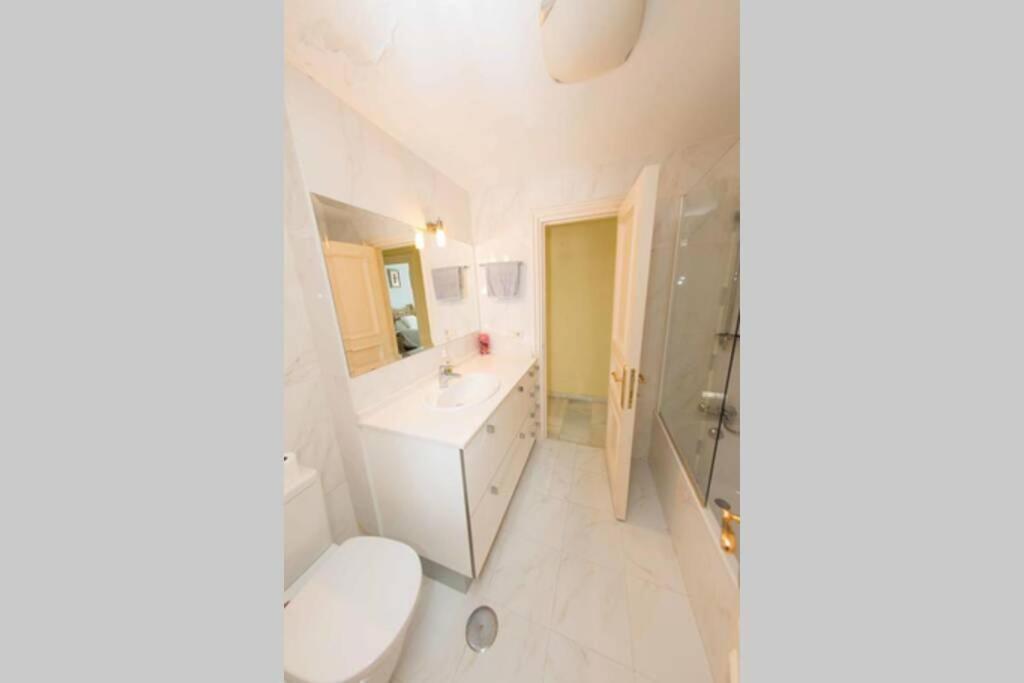 Penthouse With Private Pool, Hot Tub Jacuzzi With Sea Views And Chill-Out Zone, Close To The Sea Marbella Exteriér fotografie