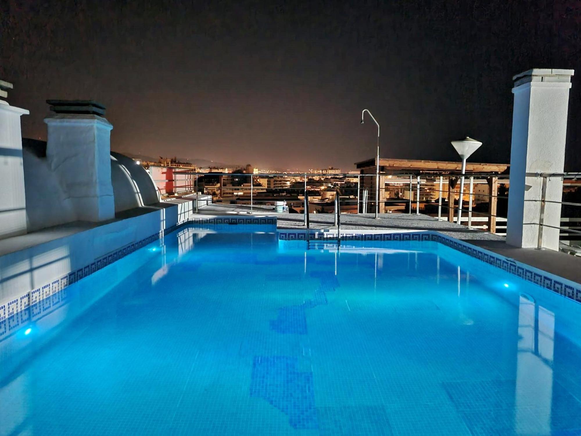Penthouse With Private Pool, Hot Tub Jacuzzi With Sea Views And Chill-Out Zone, Close To The Sea Marbella Exteriér fotografie